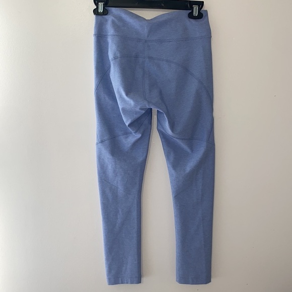 Outdoor Voices Lilac Crop Warm Up Leggings - Picture 6 of 6